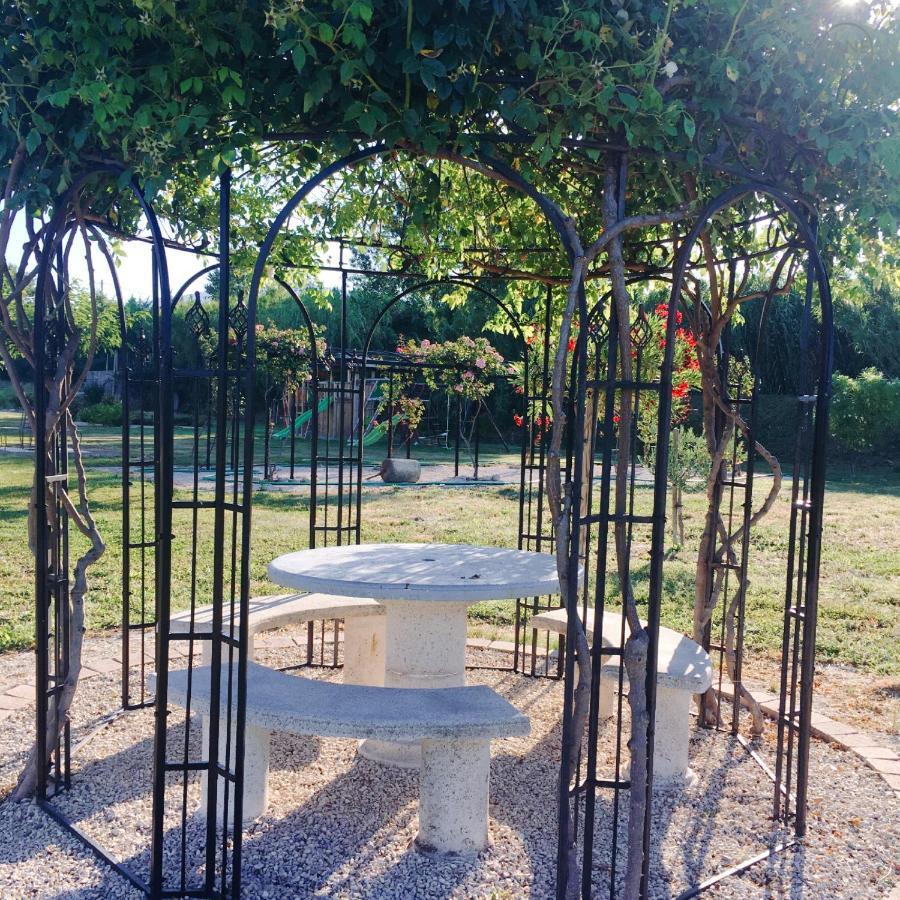 Gite En Provence "Rose" Modene Luaran gambar